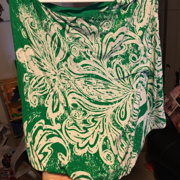 Off shoulder - Picture 4 of 5